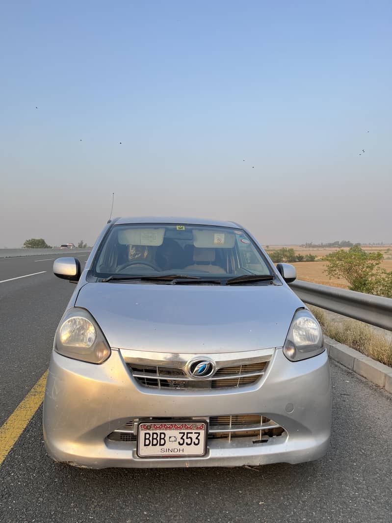 Daihatsu Mira 2012/14 9