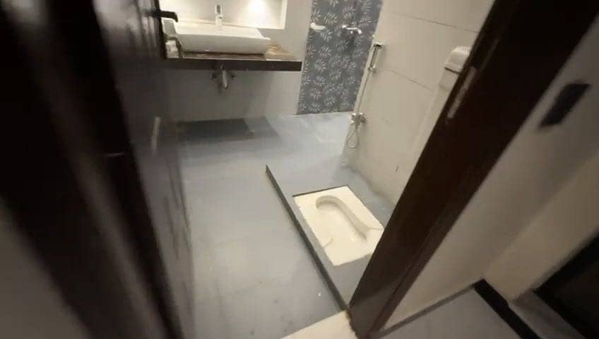 7 Marla House For Sale Good Solid Construction 8
