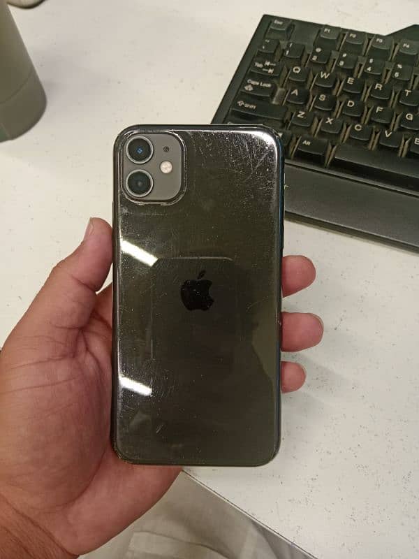 I phone 11 with box 8