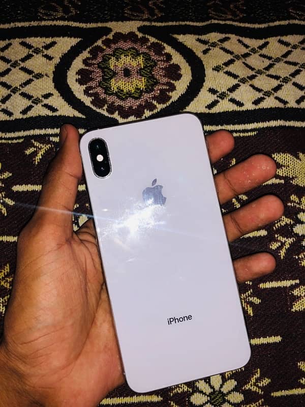 iPhone Xsmax 0