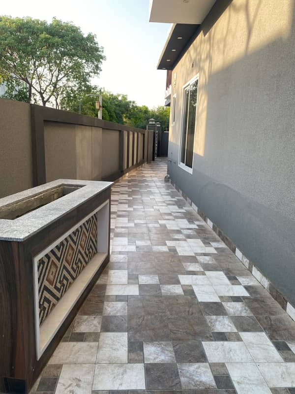 30 Marla Corner Beautiful House in Kabul Block, Dc colony Gujranwala. 6