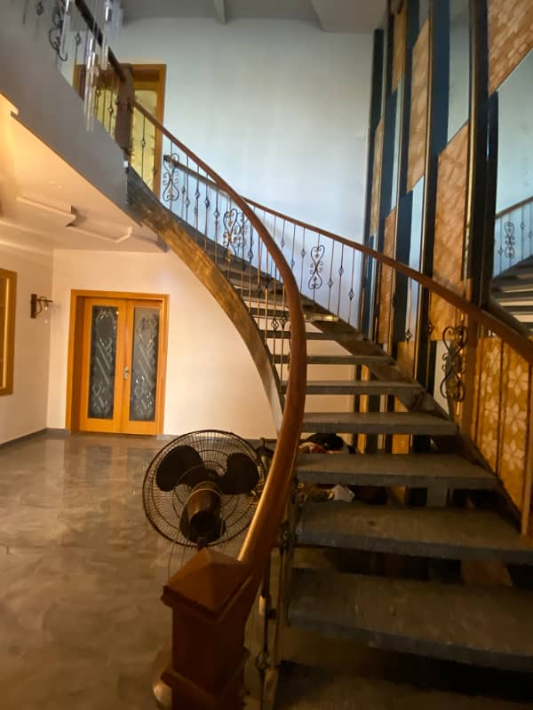 30 Marla Corner Beautiful House in Kabul Block, Dc colony Gujranwala. 14