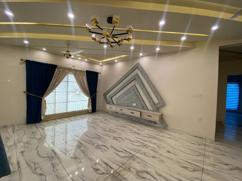 30 Marla Corner Beautiful House in Kabul Block, Dc colony Gujranwala. 33