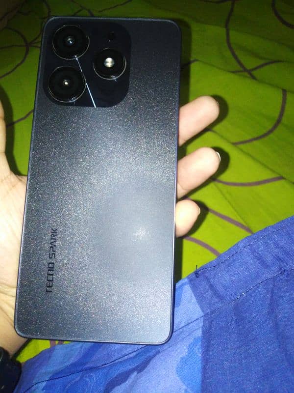 Tecno Spark 10 Pro 4