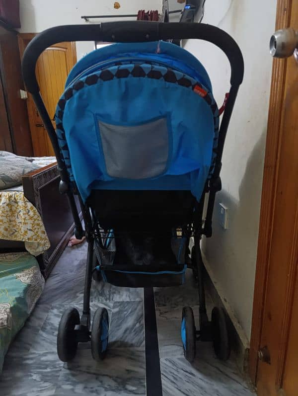 baby pram urgent sale 6