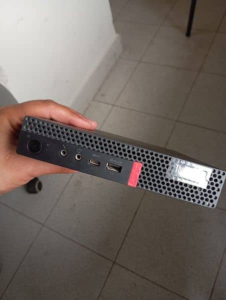 Lenovo tiny PC i3 9th gen 16GB ram 256nvme and 500GB SSD 4