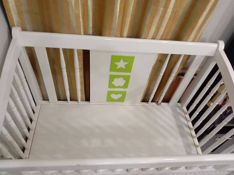 BABY BED / CRIB 1