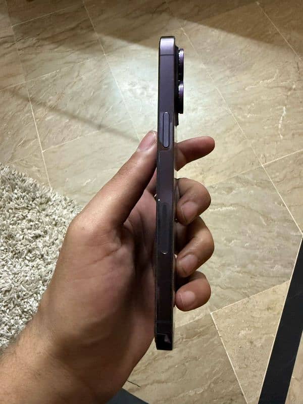 I phone 14 pro max 128 gb 1