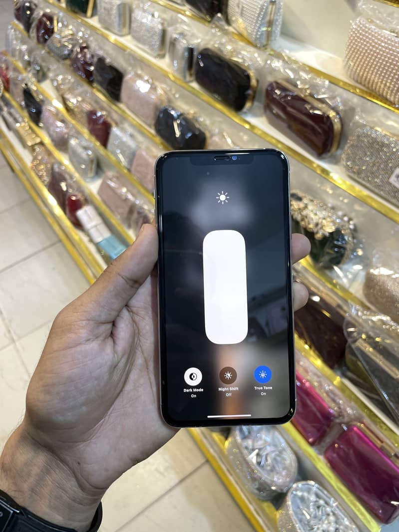i want to sell my phone 4