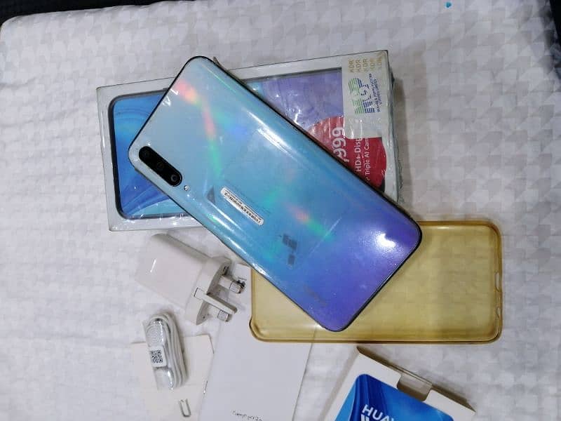 Huawei y9s pop up camera 6gb ram 128gb rom 5