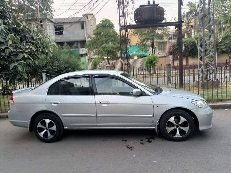 Honda Civic VTi 2005 1