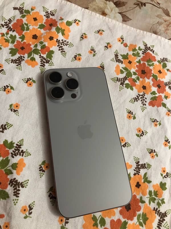 15 pro max 0