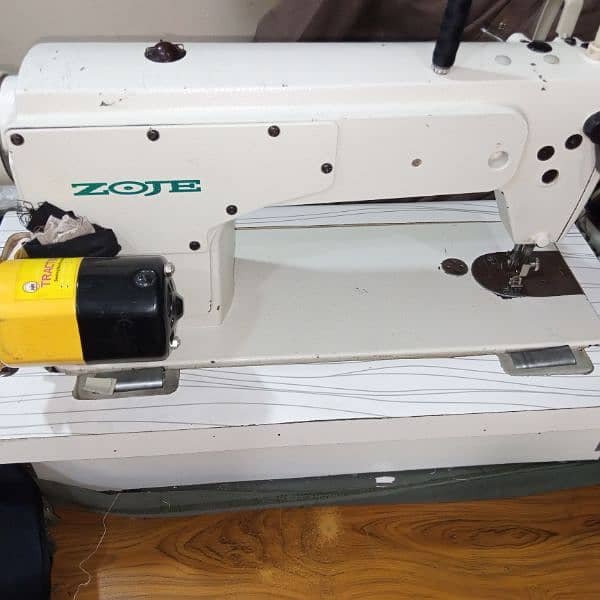 sewing masheen for sell. 0