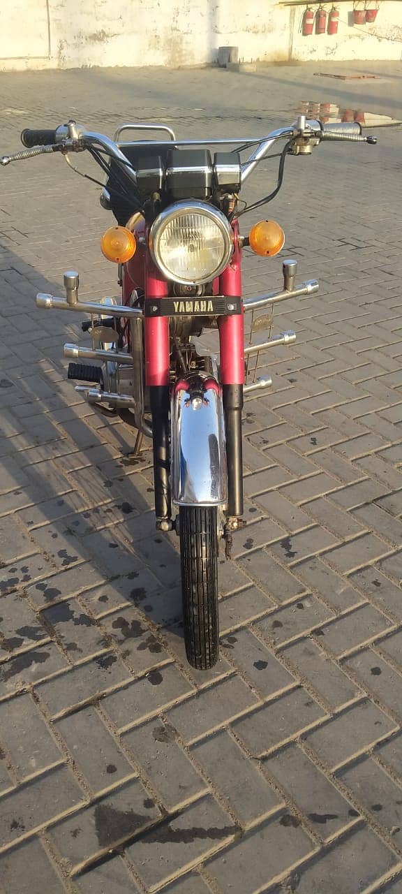 YAMAHA 2 STROKE ALL OKAY HA KISI KISAM KA KOI MASLA NI . 0308-5711258 3