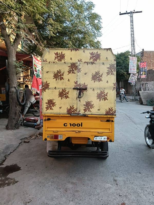 Siva Prada auto Loder rickshaw 5
