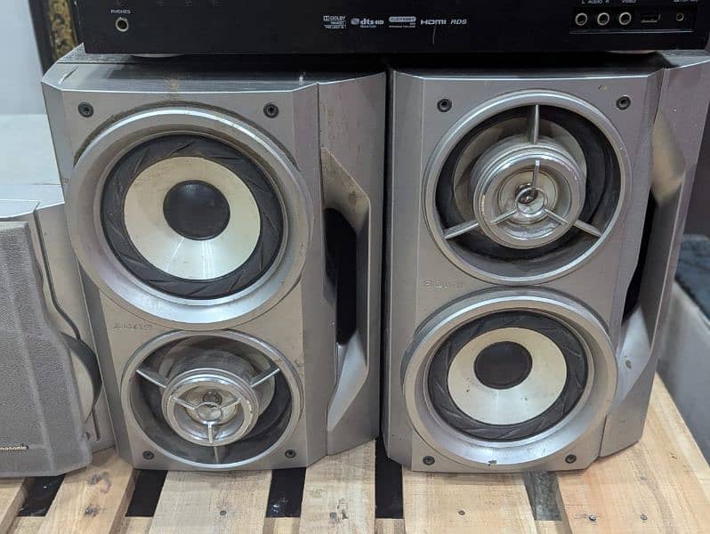 home sounds system 3