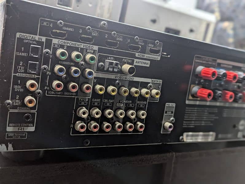 home sounds system 7