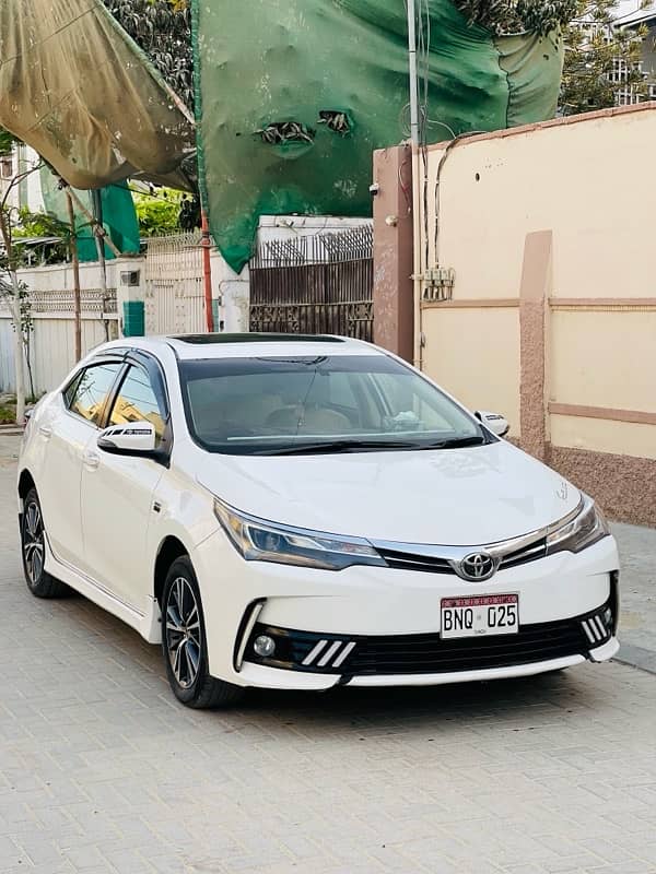 Toyota Altis Grande 2018 1