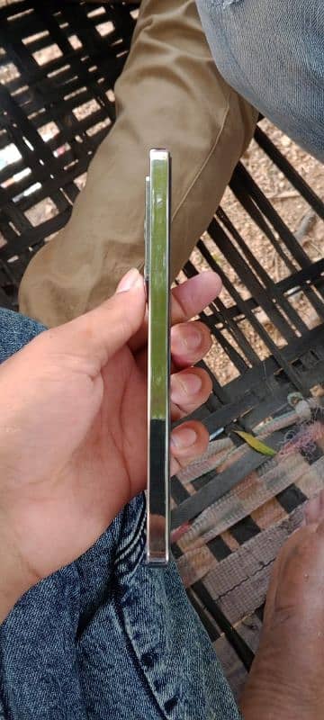 Infinix note 40 4