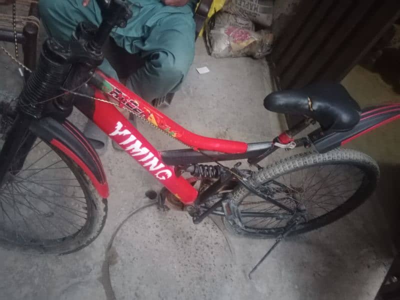sari ok ha bas  tyre handle sab ok ha  fori sale kaeni ha 0