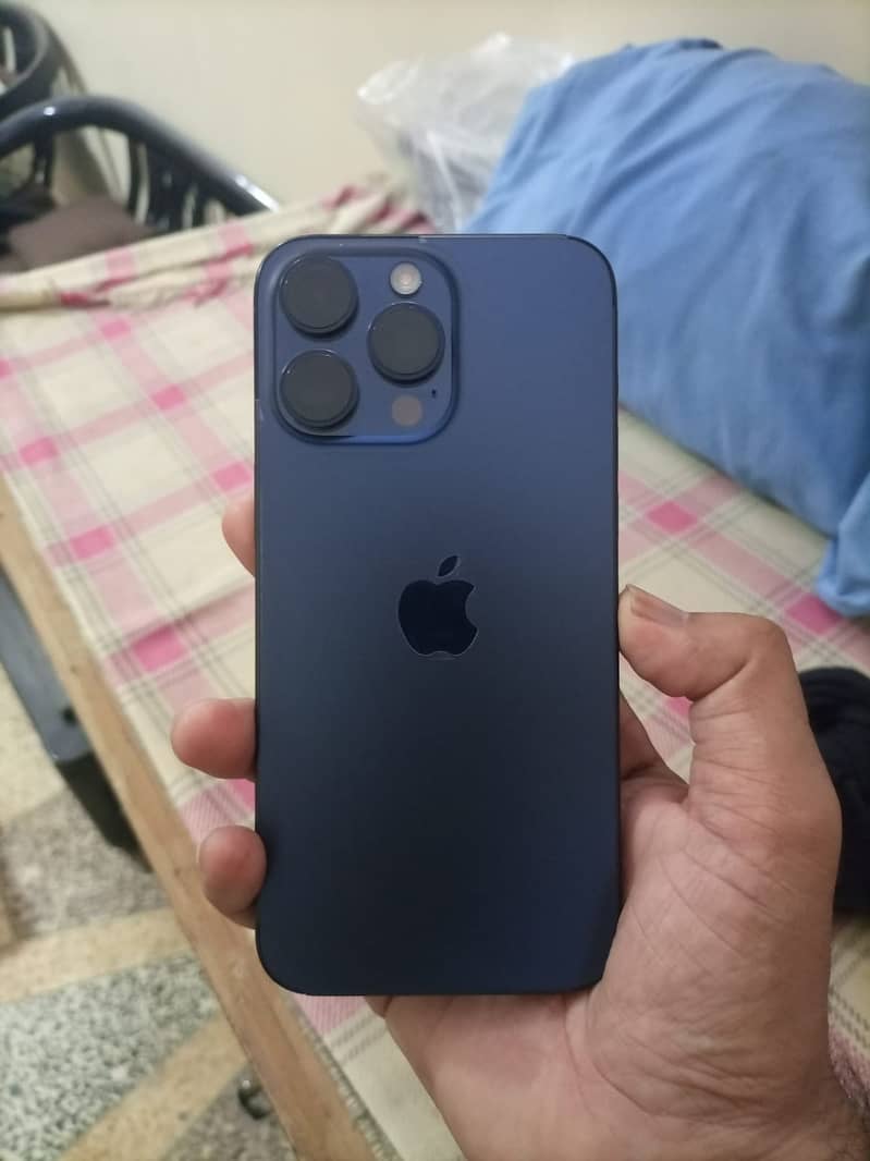 Apple iPhone 15 Pro Max ( NON PTA) 0