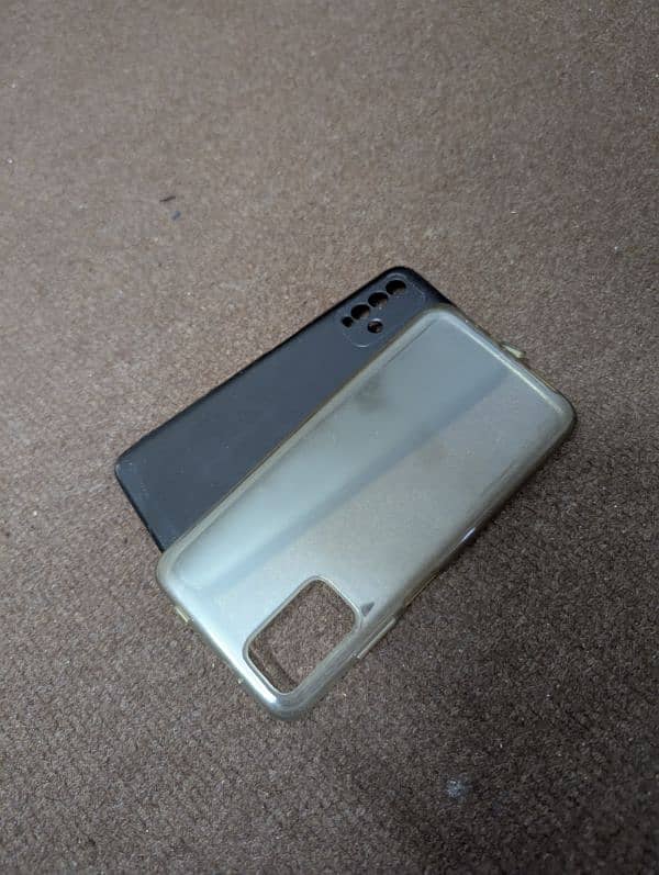 Redmi 9t 6/128 | Box with original charger + 2 back covers 2