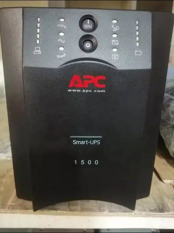 APC Smart UPS 1500 0