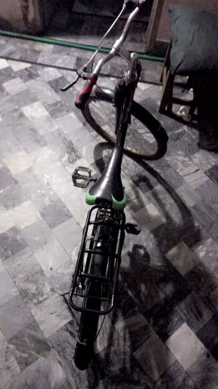 cycle for sale only 6 months use it new 16 ki lyi thi only 8 finial 0