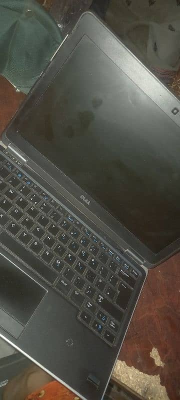 working laptop Dell processing. Good fast 13