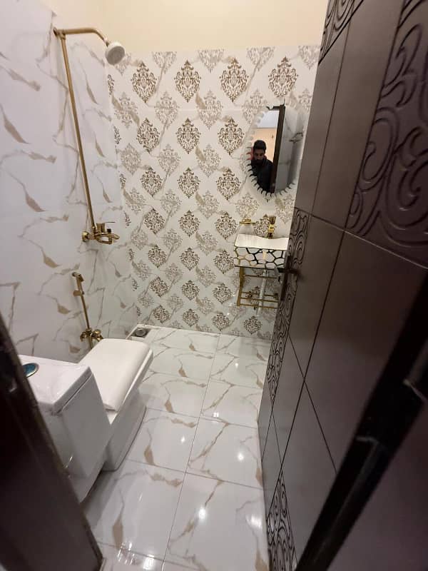 5 Marla Lower Portion Are Available For Rent in Park View City Lahore 2