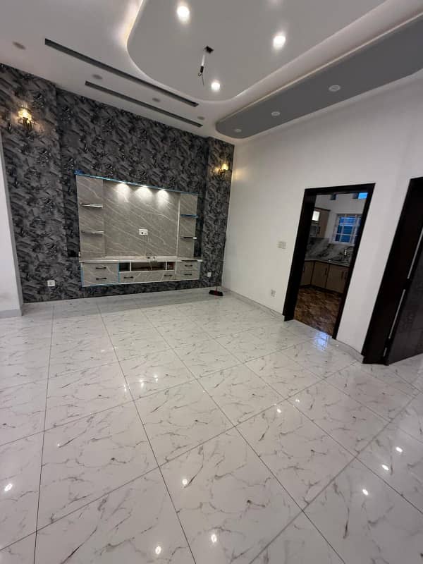 5 Marla Lower Portion Are Available For Rent in Park View City Lahore 4