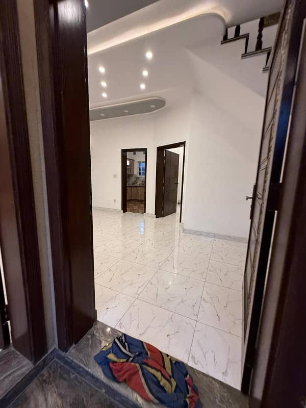 5 Marla Lower Portion Are Available For Rent in Park View City Lahore 8