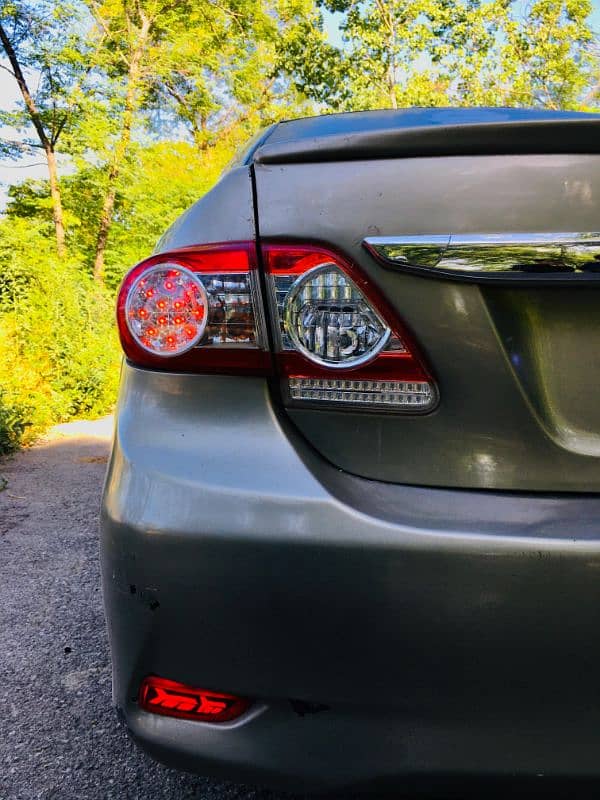 Toyota Corolla GLI 2010 3