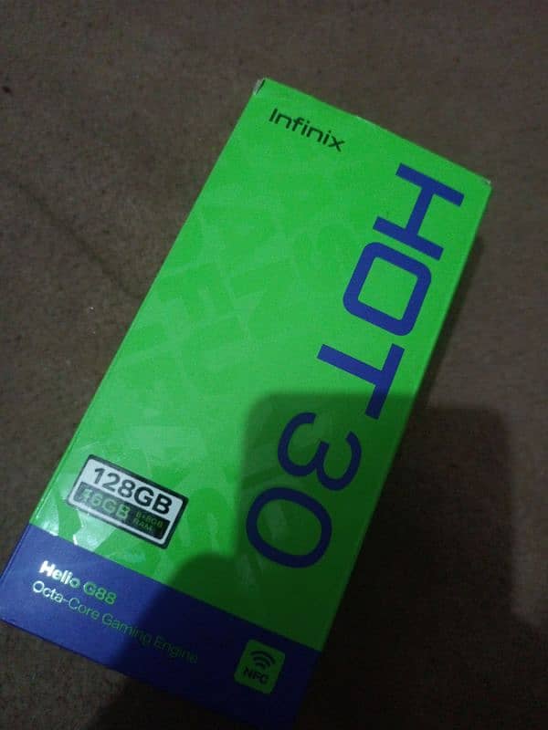 Infinix Hot 30 4