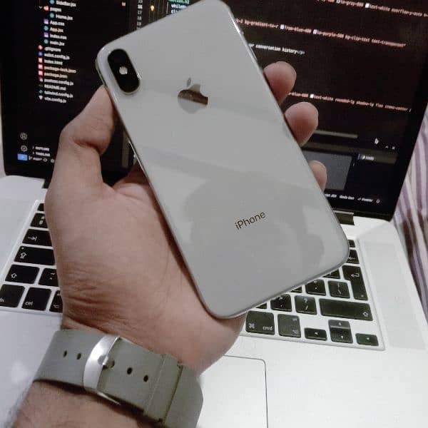 iphone X 256 GB. PTA Approved 1