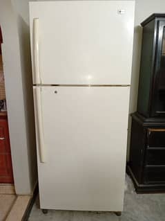 LG