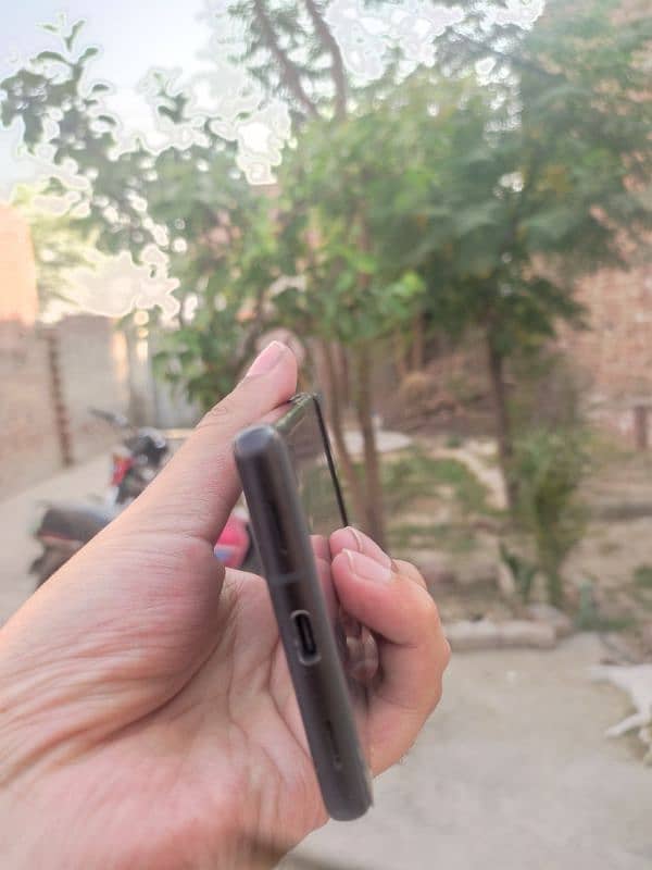Google pixel 6a 4