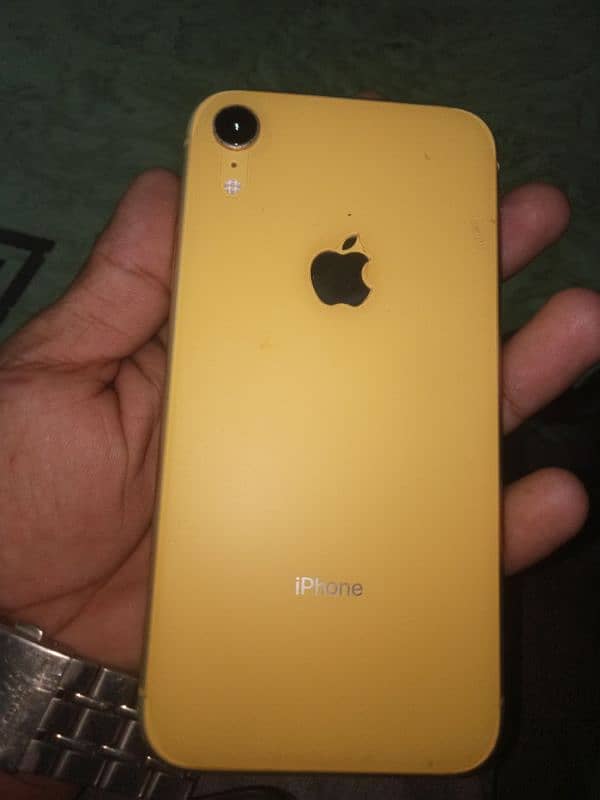 iphone xr total janion 1