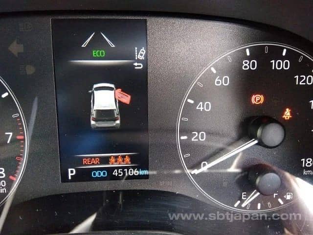 Toyota Yaris 2022 5