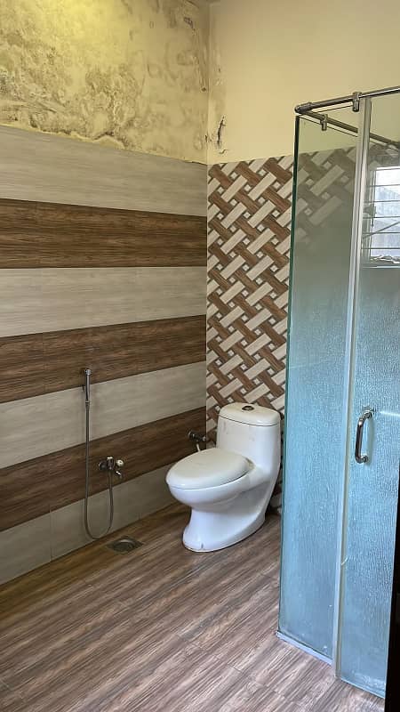 10 Marla Beautiful Brand New Upper Portion For Rent Allama Iqbal Town Lahore 0