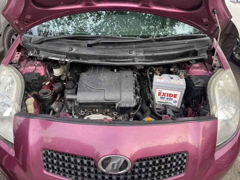 Vitz 2005 up for sale 6