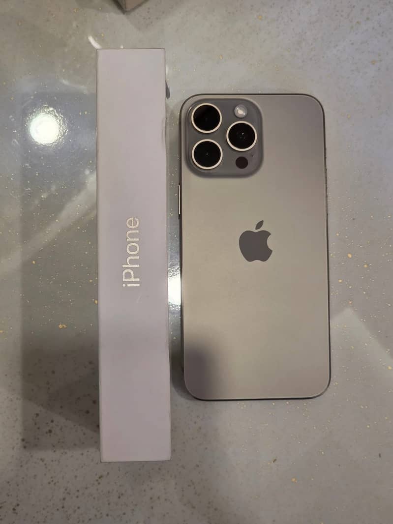 iPhone 15 Pro Max natural titanium colour 256 GB 2