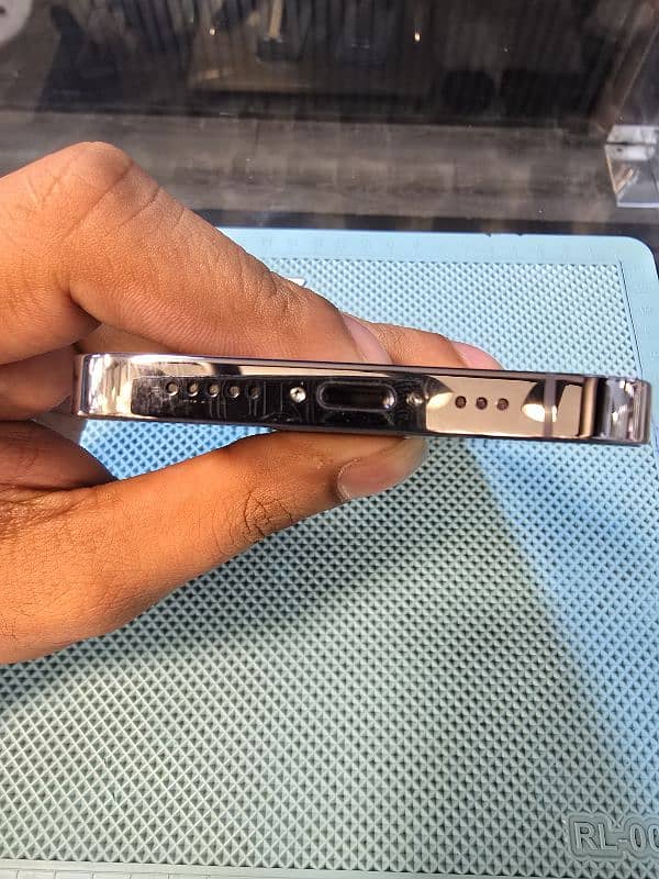 iphone 13 pro 128Gb Pta approve 2