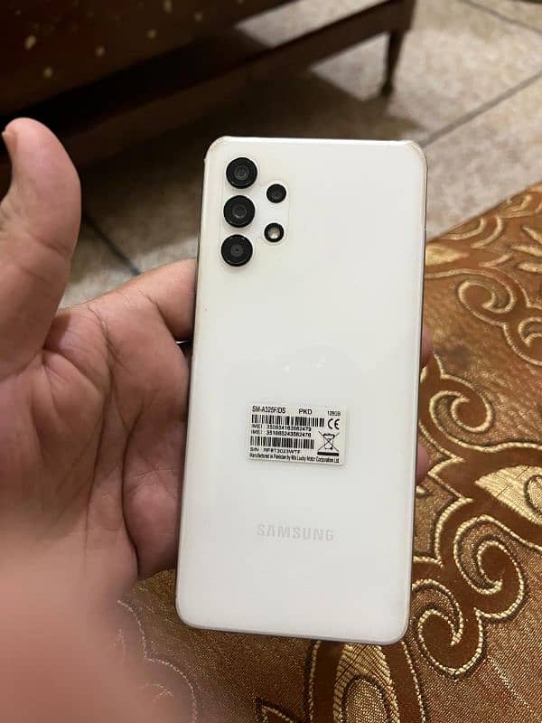 Samsung galaxy a32 0