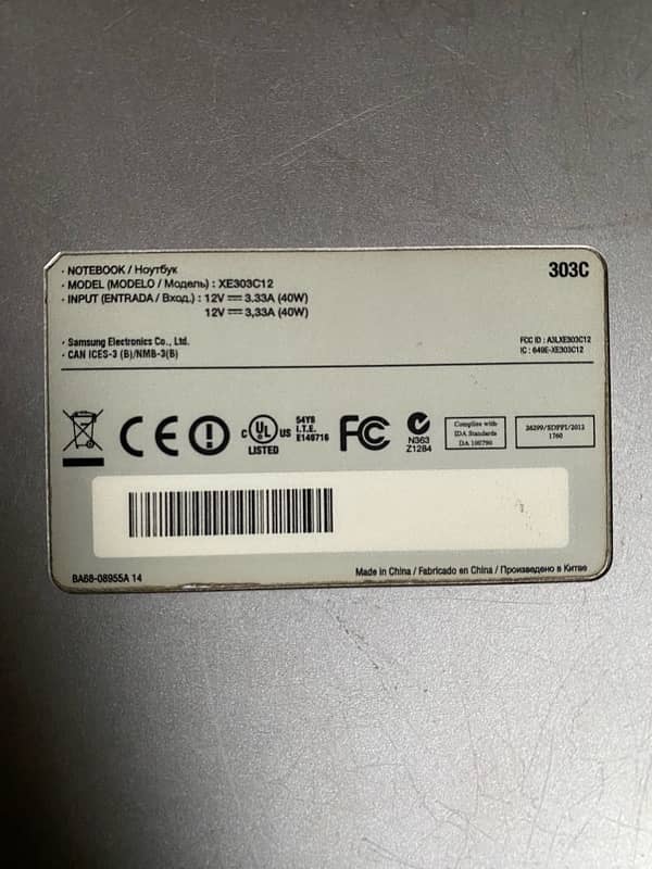 Samsung chrome book 2gb 10gb will be expendable with charger 4