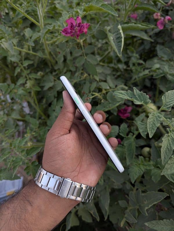Google pixel 4a5G pta manir Glass prack working all okay 6gb 128gb 3