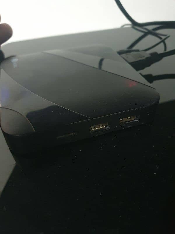 Dany android tv AX-100 6