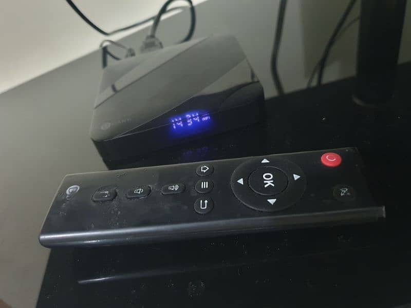 Dany android tv AX-100 8