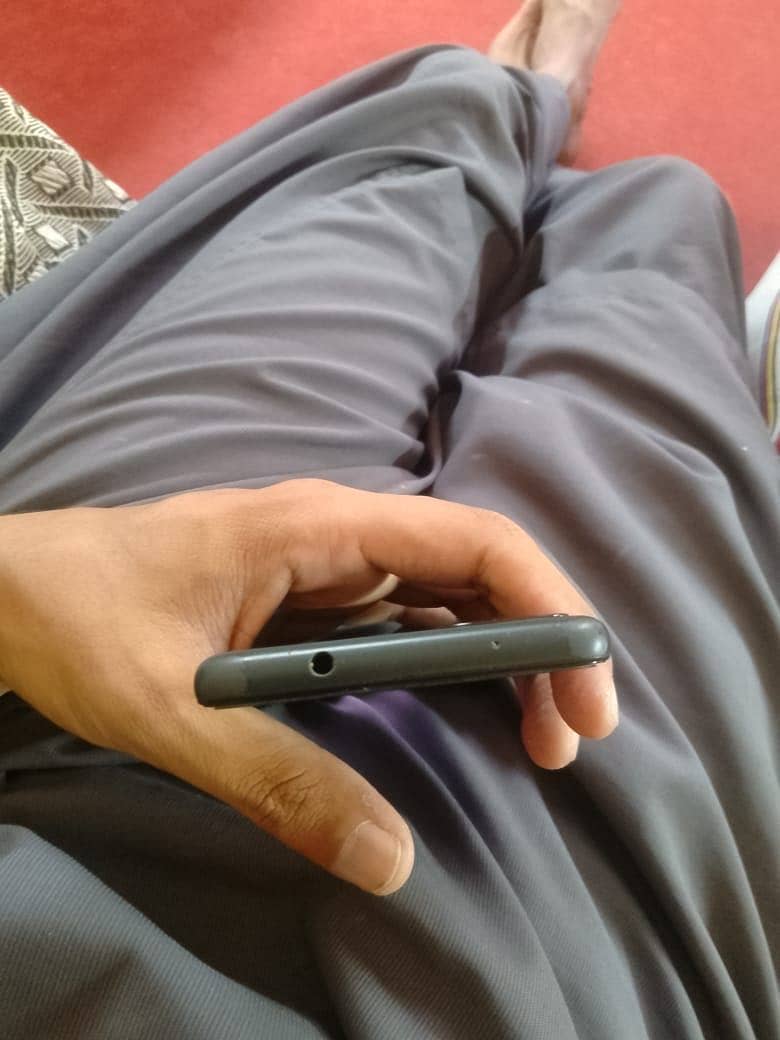 I sale my phone 4