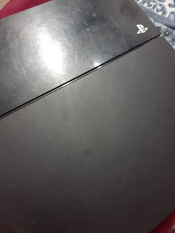 PS4 fat  500gb. . . New condition 2